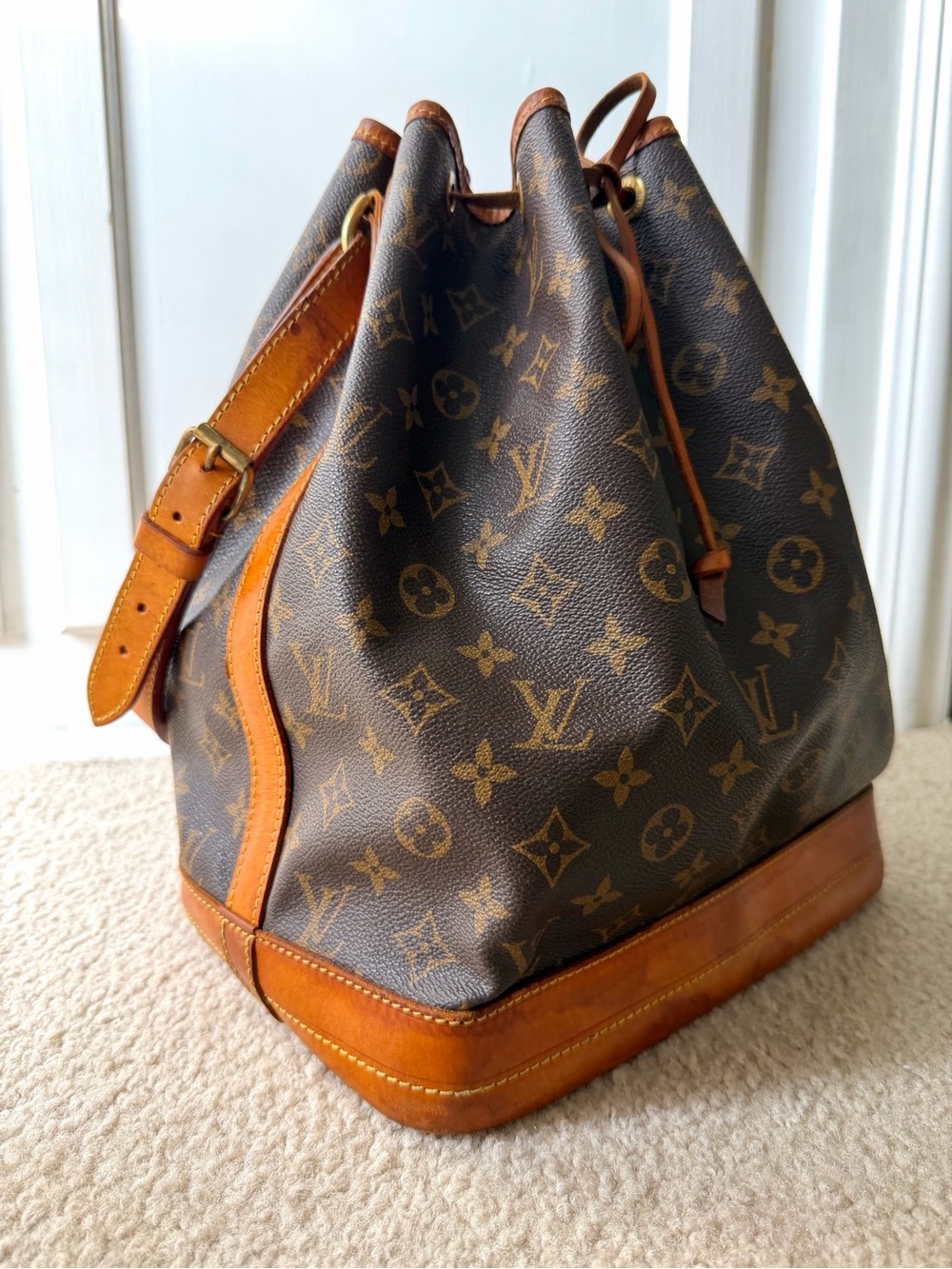 Louis Vuitton Monogram Drawstring Bucket Bag - Brown/Tan - Picture 12 of 13